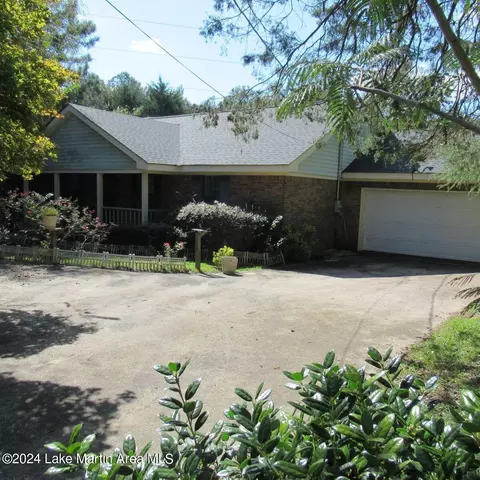 980 Martin Dam Rd, Tallassee, AL 36078