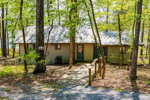 175 Hickory Dr, Equality, AL 36026