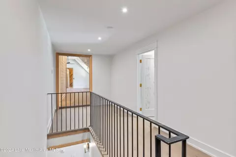 Entry Way - 262 Bryn Dwr Ln, Equality, AL 36026 photo 5 of 7