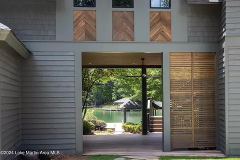 Exterior - 262 Bryn Dwr Ln, Equality, AL 36026 photo 10 of 11