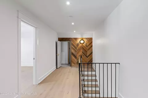 Entry Way - 262 Bryn Dwr Ln, Equality, AL 36026 photo 4 of 7
