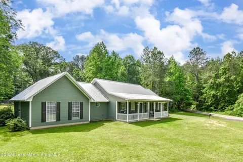 5615 Buttston Rd, Dadeville, AL 36853
