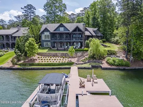 56 Beech Cir, Alexander City, AL 35010
