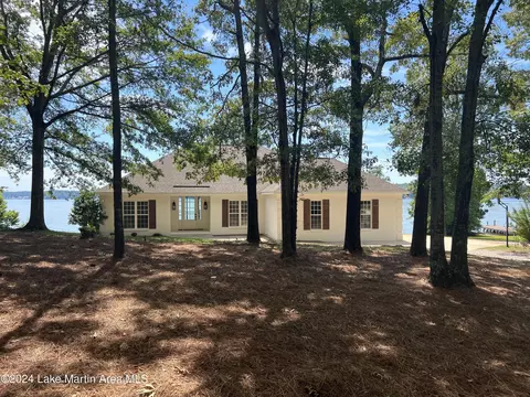 96 Curry Pt, Dadeville, AL 36853