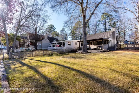 146 Pine Dr, Eclectic, AL 36024 photo 10