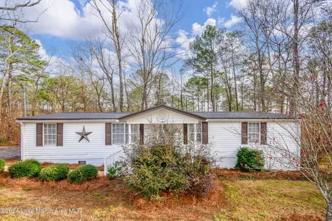 1511 Andrew Jackson Rd, Alexander City, AL 35010
