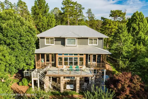 105 Lakeside Rd, Dadeville, AL 36853