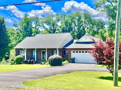 3055 Old Dark Rd, Alexander City, AL 35010