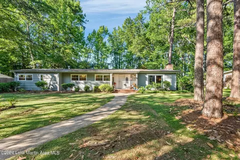 789 Woodland Rd, Alexander City, AL 35010