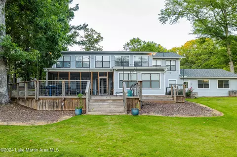 373 Lakeview Hts, Jacksons Gap, AL 36861