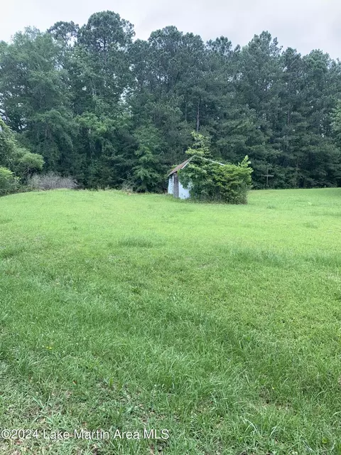 Lot 3 Creek Cir, Alexander City, AL 35010