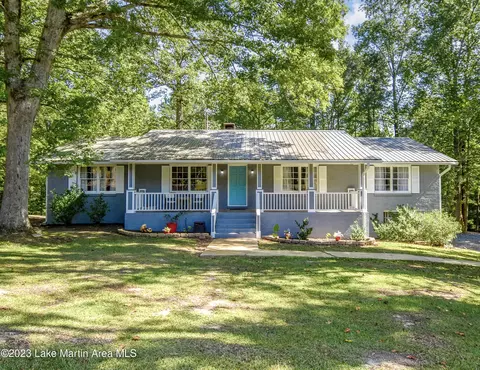 857 Halliana Rd, Alexander City, AL 35010
