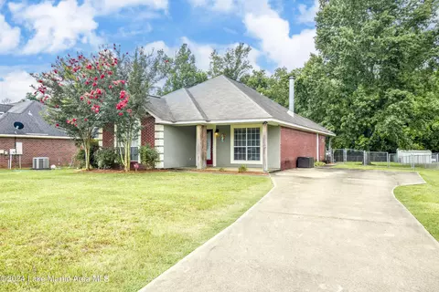 119 Cardinal Crt Crt, Wetumpka, AL 36092