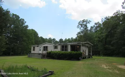 1625 Lamberth Rd, Alexander City, AL 35010