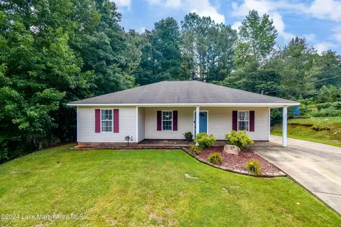 1607 Worthy Rd, Alexander City, AL 35010