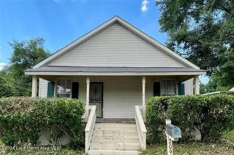 209 Central Blvd, Tallassee, AL 36078