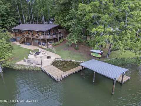 228 Pine Bark Trl, Jacksons Gap, AL 36861