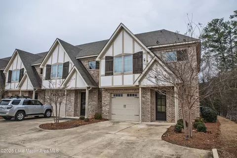 1358 S Donahue Dr, Auburn, AL 36832