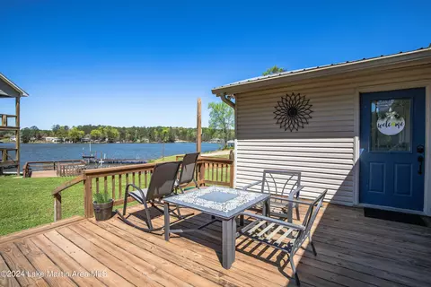 48 Pinecrest Cv, Jacksons Gap, AL 36861