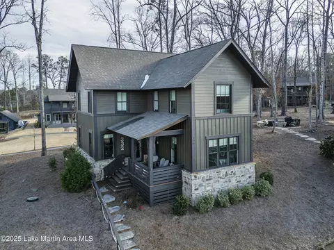 332 Old Jay Rd, Eclectic, AL 36024
