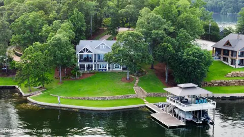 2850 Murray Rd, Dadeville, AL 36853