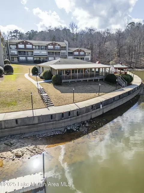 189 Williams Apt U61 Rd, Alexander City, AL 35010