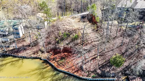 385 Gaddis Beach Dr, Titus, AL 36080