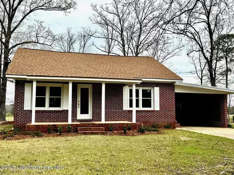 1198 Warren Cir, Alexander City, AL 35010