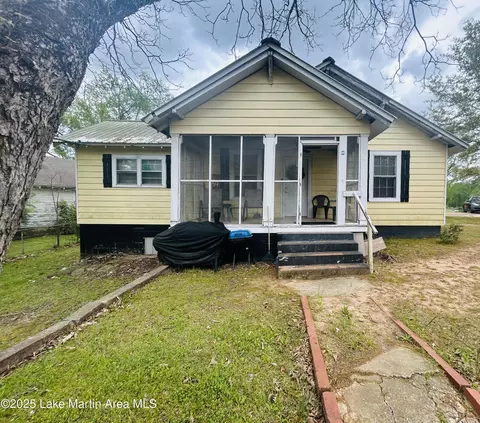 373 Main St, Dadeville, AL 36853