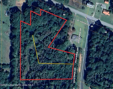 7 Ac Vocational Dr, La Fayette, AL 36862