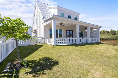 302 Williams Rd, Alexander City, AL 35010