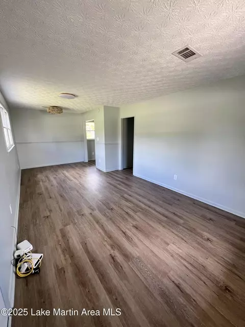 Living - 170 1st Ave, Eclectic, AL 36024 photo 1 of 3