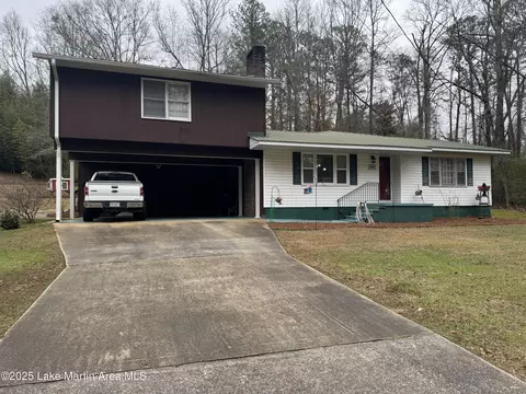 74 Knight Rd, Alexander City, AL 35010