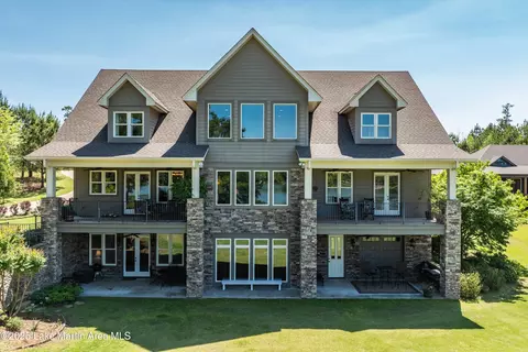 417 Lakewinds Rd, Alexander City, AL 35010