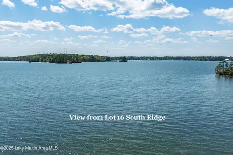 1821 South Rdg, Alexander City, AL 35010