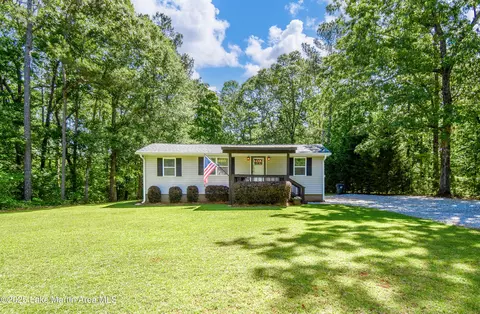 838 Bama Park Rd, Dadeville, AL 36853