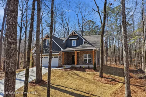 62 Cheyenne Ln, Dadeville, AL 36853