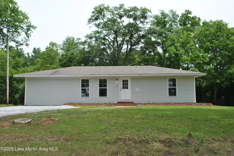 1163 Lower Tuskegee Rd, Tallassee, AL 36078