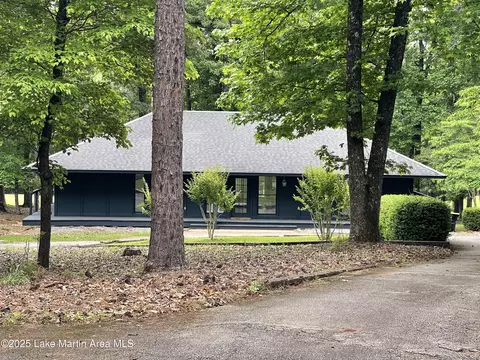 227 Dogwood Trl, Dadeville, AL 36853