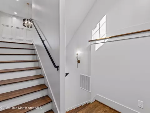 Entry Way - 64 Bayview Dr, Jacksons Gap, AL 36861 photo 5 of 5