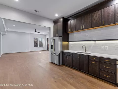 Kitchen - 64 Bayview Dr, Jacksons Gap, AL 36861 photo 8 of 9