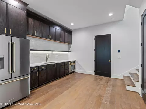 Kitchen - 64 Bayview Dr, Jacksons Gap, AL 36861 photo 7 of 9