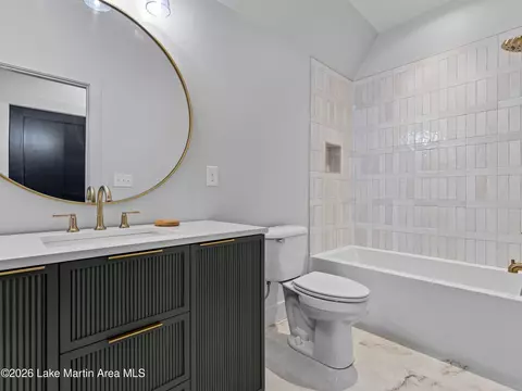 Bath - 64 Bayview Dr, Jacksons Gap, AL 36861 photo 6 of 7
