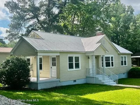153 Brewer St, Dadeville, AL 36853