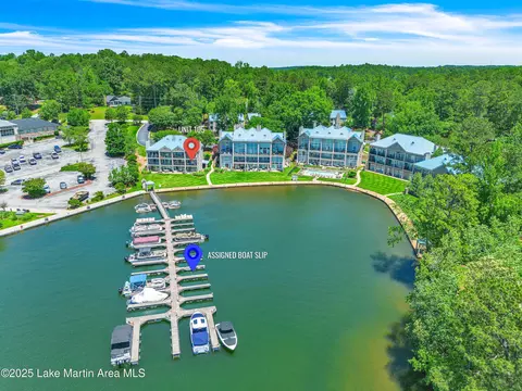 100 Harbor Place 105, Dadeville, AL 36853