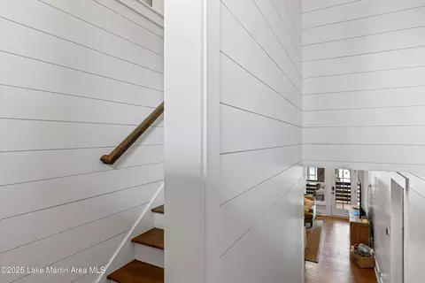 Entry Way - 391 Old Jay Rd, Eclectic, AL 36024 photo 3 of 7
