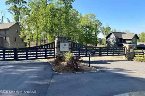 Exterior - 391 Old Jay Rd, Eclectic, AL 36024 photo 14 of 15
