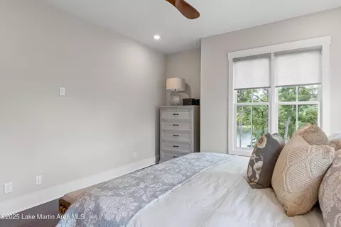 Bedroom - 391 Old Jay Rd, Eclectic, AL 36024 photo 3 of 9