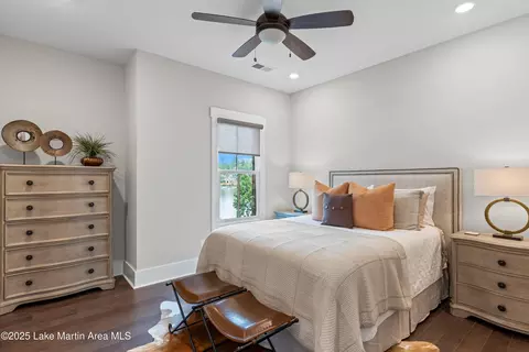 Bedroom - 391 Old Jay Rd, Eclectic, AL 36024 photo 4 of 9