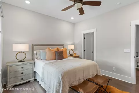 Bedroom - 391 Old Jay Rd, Eclectic, AL 36024 photo 5 of 9